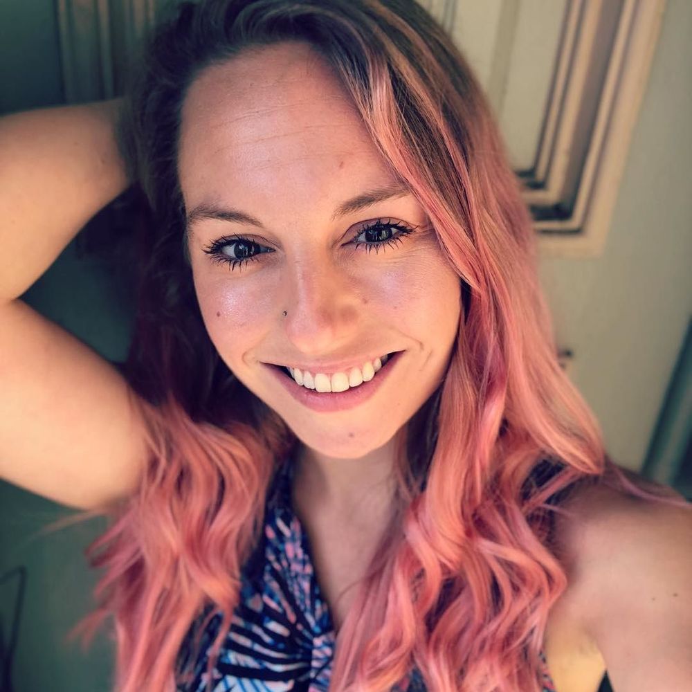 Meet your Posher, Emily
